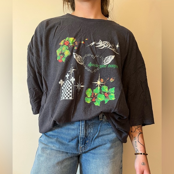 AFENDS oversize T shirt - Picture 1 of 3